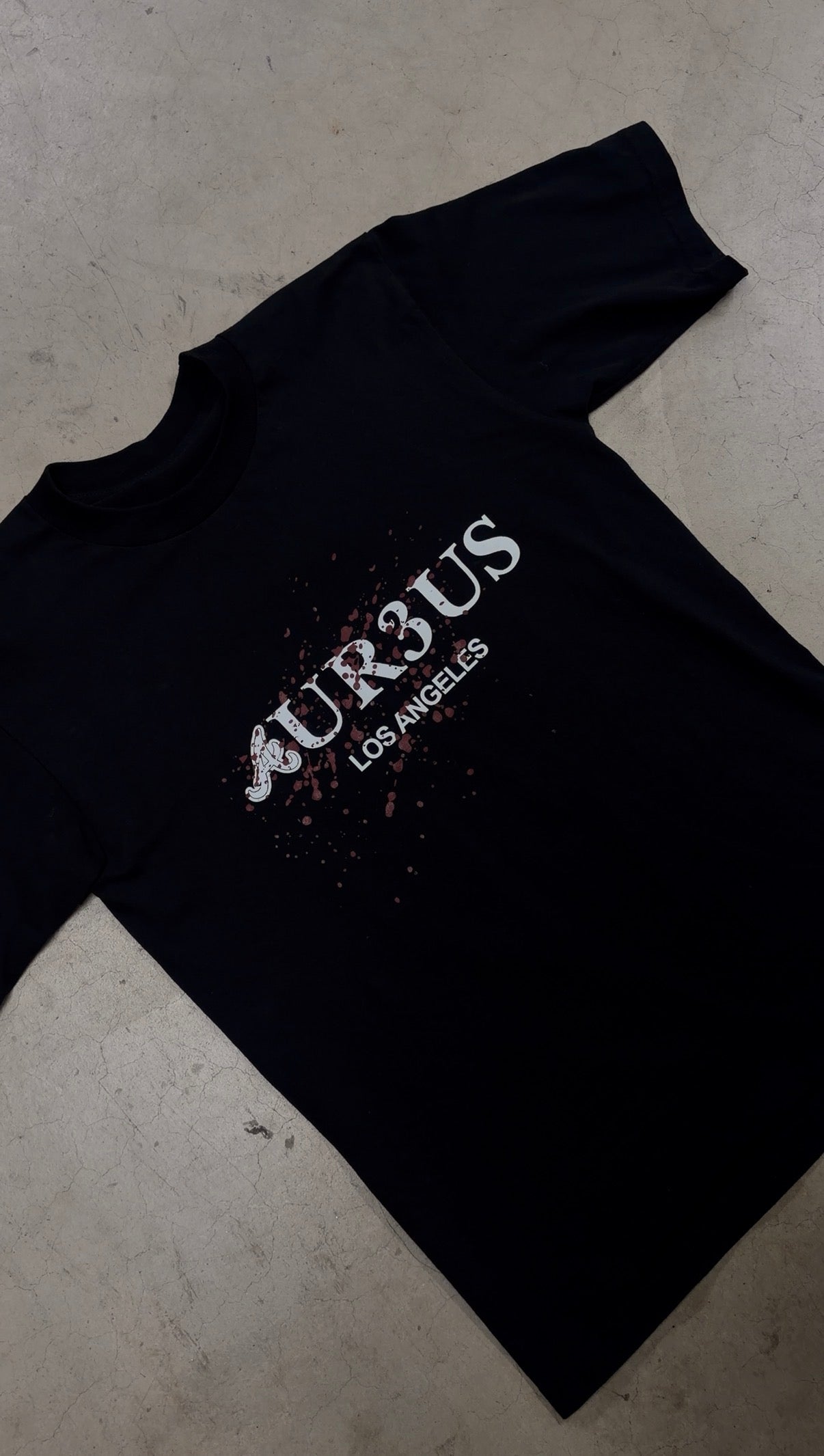 AUR3US “BLOODY LA” GRAPHIC TEE
